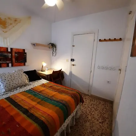 Habitaciones En Mi Piso Del Centro De Huelva Buitenkant foto