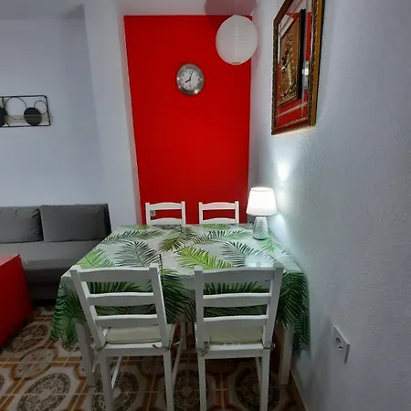 Habitaciones En Mi Piso Del Centro De Huelva Buitenkant foto