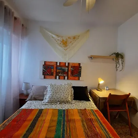 Habitaciones En Mi Piso Del Centro De Huelva Buitenkant foto