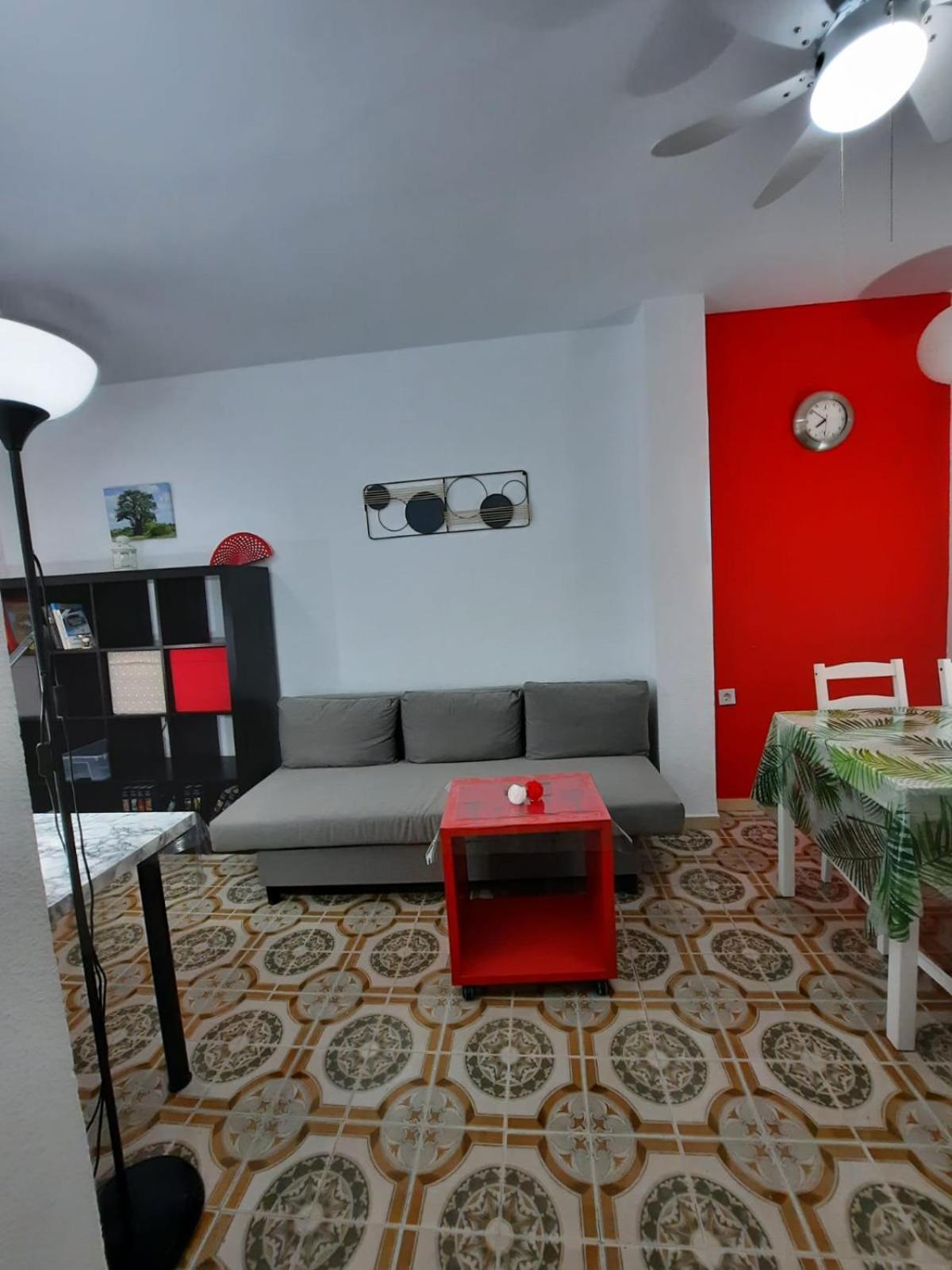 Allotjament en família En Mi Piso Del Centro De *
